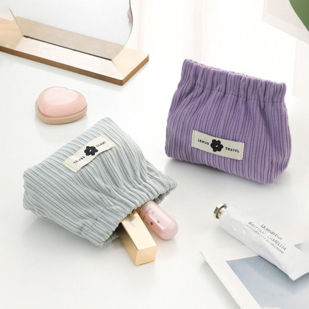 Bolsa pequeña y adorable con d - Cosmetic Bags reseña y precio